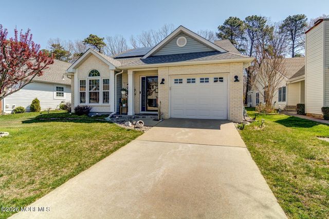 1671 Lacebark Court, Toms River, NJ 08755