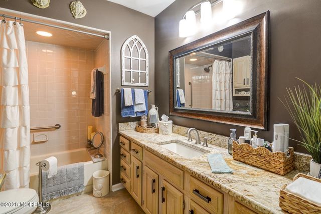 1671 Lacebark Court, Toms River, NJ 08755