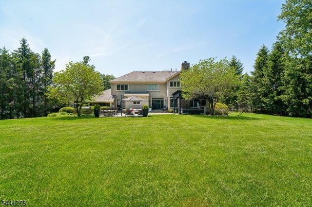 4 Brayton Rd, Livingston Twp., NJ 07039