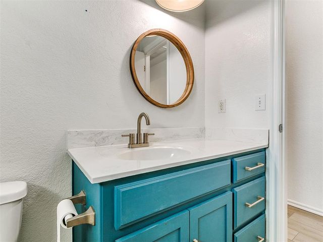 8300 SW Canyon Trail Drive, Oklahoma City, OK 73135