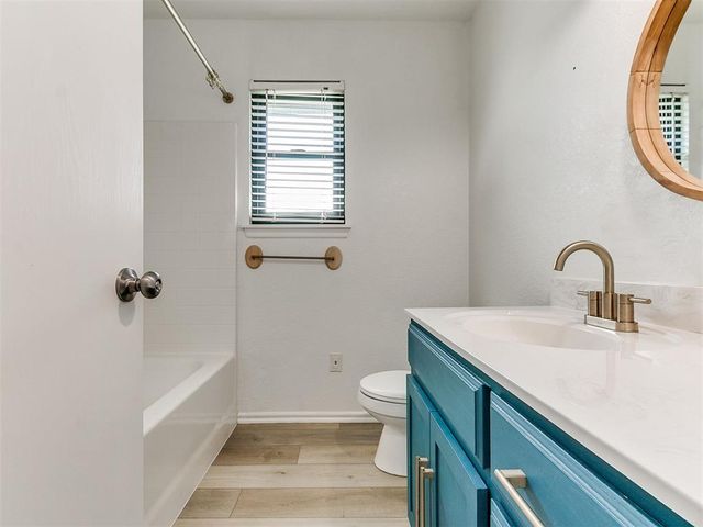 8300 SW Canyon Trail Drive, Oklahoma City, OK 73135