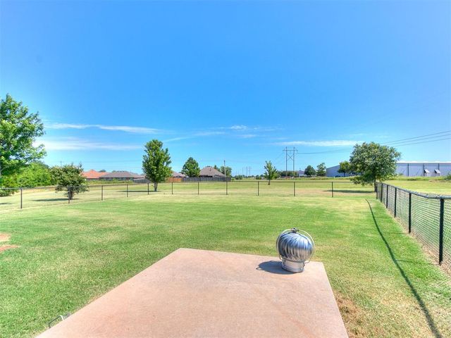 8300 SW Canyon Trail Drive, Oklahoma City, OK 73135