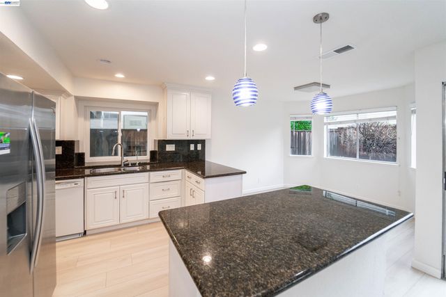 6156 Corte Padre, Pleasanton, CA 94566