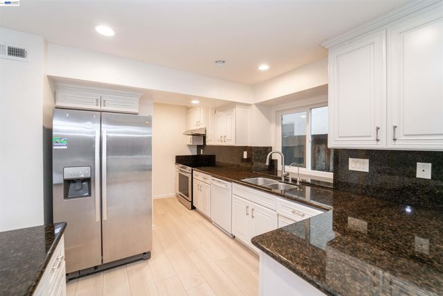 6156 Corte Padre, Pleasanton, CA 94566