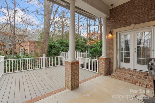 1404 Mt Isle Harbor Drive, Charlotte, NC 28214