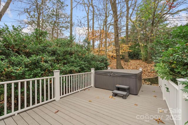 1404 Mt Isle Harbor Drive, Charlotte, NC 28214