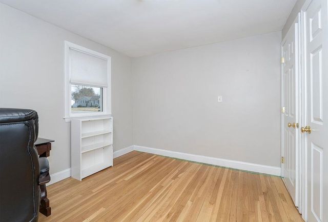 20 Colonial Drive, Salem, NH 03079