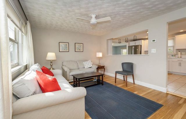 20 Colonial Drive, Salem, NH 03079