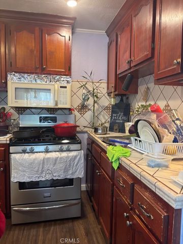 2931 E 65th, Long Beach, CA 90805