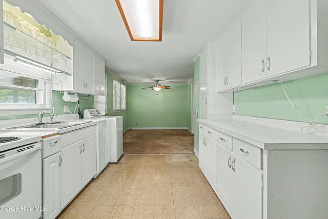 2409 Louisiana Street, Wilmington, NC 28401