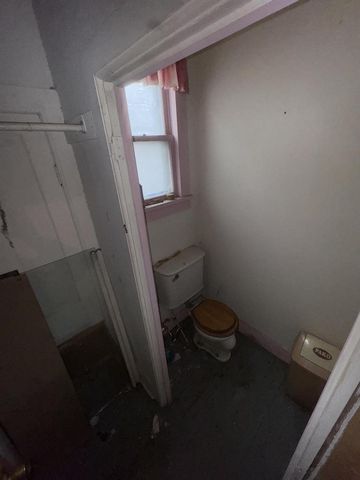 1729 S 12th STREET, Sheboygan, WI 53081