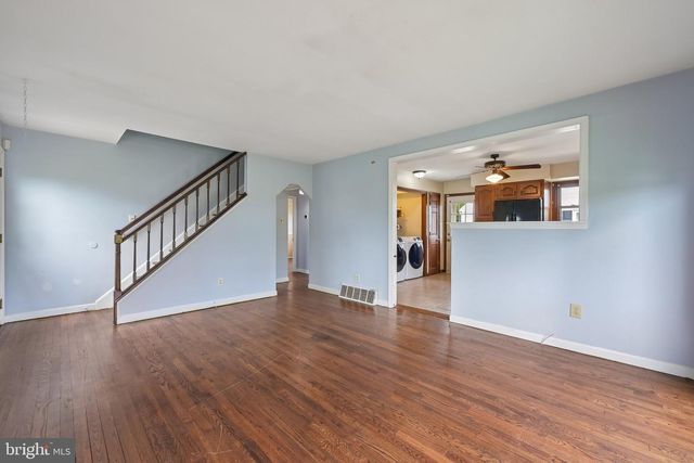 196 TANSBORO RD, Berlin, NJ 08009
