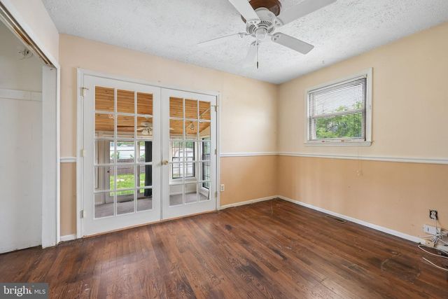 196 TANSBORO RD, Berlin, NJ 08009