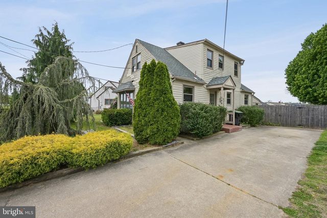 196 TANSBORO RD, Berlin, NJ 08009