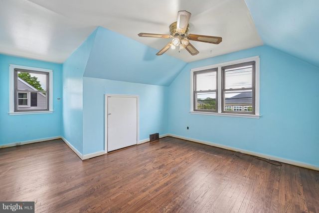196 TANSBORO RD, Berlin, NJ 08009