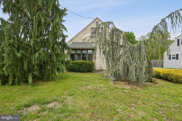 196 TANSBORO RD, Berlin, NJ 08009