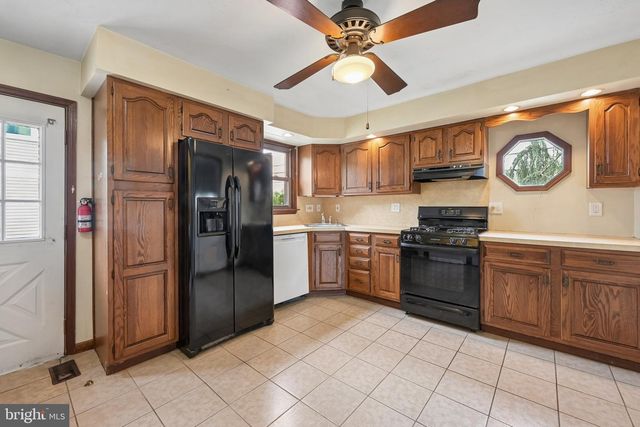196 TANSBORO RD, Berlin, NJ 08009