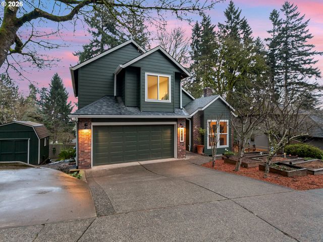 22790 OREGON CITY Loop, West Linn, OR 97068