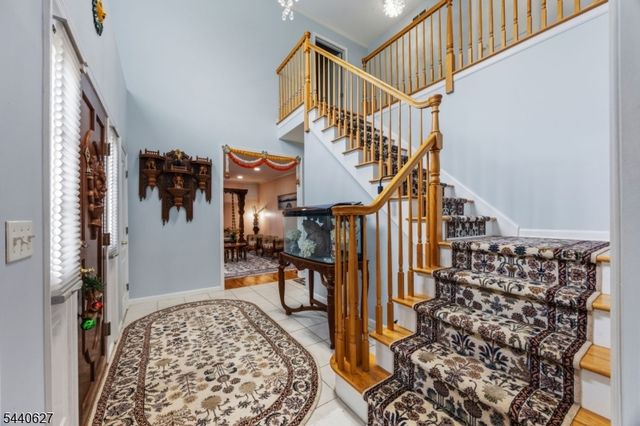 72 Doby Rd, Randolph Twp., NJ 07945