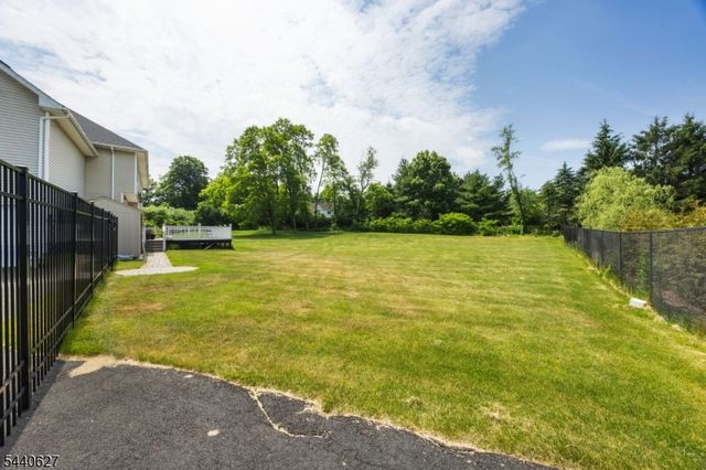 72 Doby Rd, Randolph Twp., NJ 07945