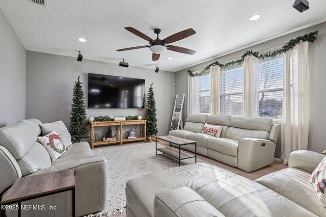 3342 SPRING VALLEY Court, Green Cove Springs, FL 32043