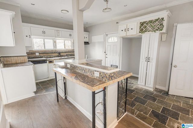 5131 HILLSIDE DRIVE, Fairfield, AL 35064