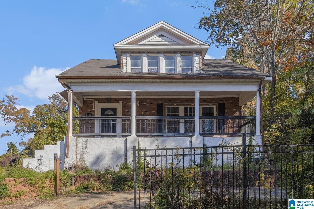 5131 HILLSIDE DRIVE, Fairfield, AL 35064