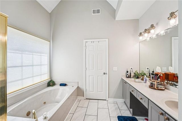 4810 Highland Lake Drive, Atlanta, GA 30349