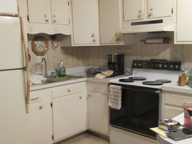 67412 M 40, White Pigeon, MI 49099