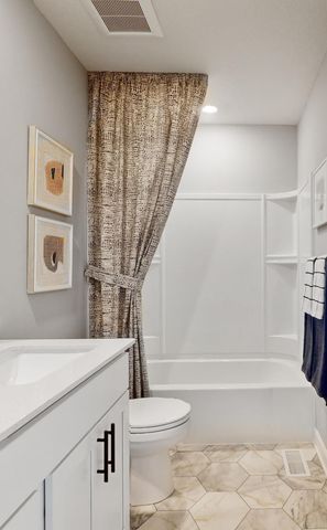 23260 Amber Drive, Rogers, MN 55374