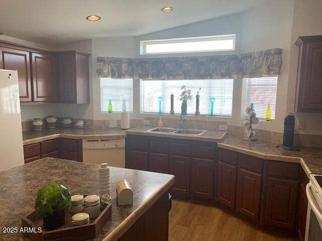 2528 E MCKELLIPS Road 146, Mesa, AZ 85213