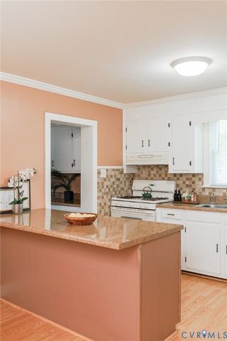 21407 Perdue Ave, Chesterfield, VA 23803