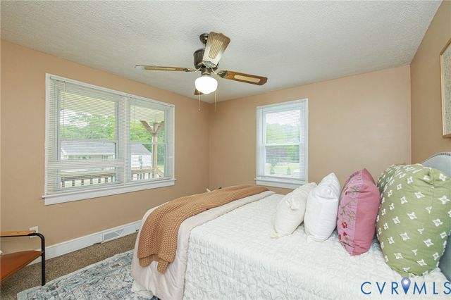 21407 Perdue Ave, Chesterfield, VA 23803