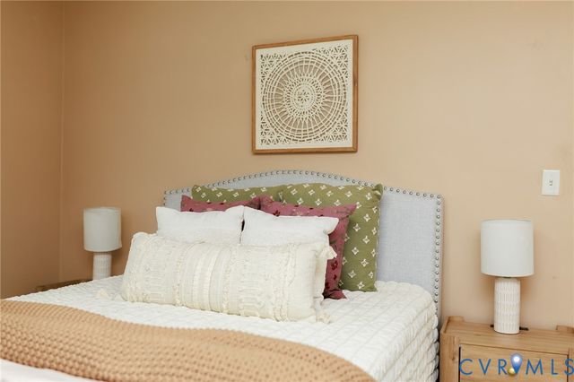 21407 Perdue Ave, Chesterfield, VA 23803