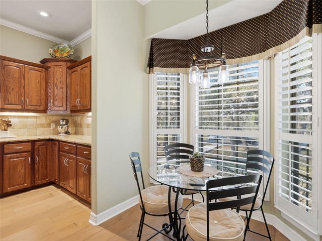 26240 Smithson Valley RD, San Antonio, TX 78261