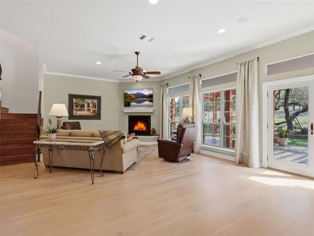 26240 Smithson Valley RD, San Antonio, TX 78261