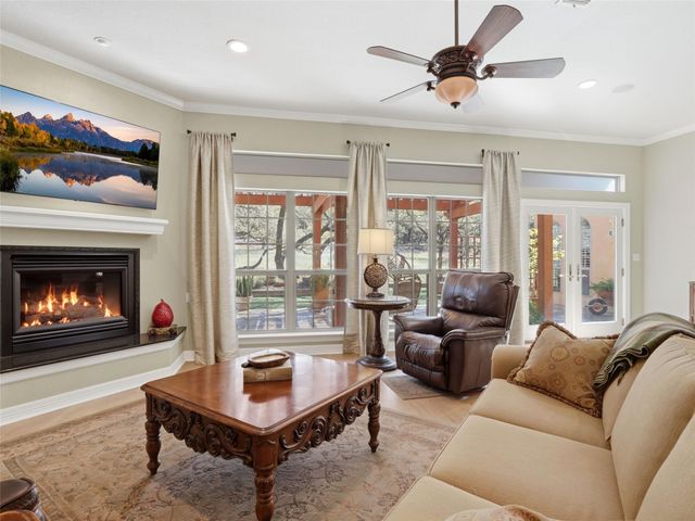 26240 Smithson Valley RD, San Antonio, TX 78261