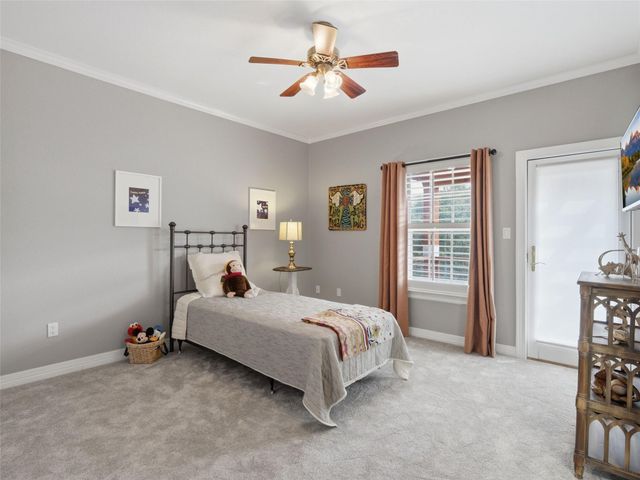 26240 Smithson Valley RD, San Antonio, TX 78261