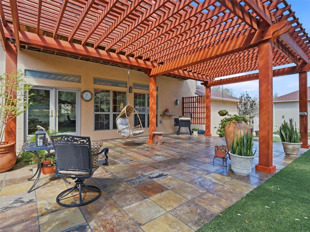 26240 Smithson Valley RD, San Antonio, TX 78261