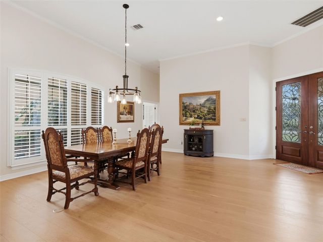 26240 Smithson Valley RD, San Antonio, TX 78261