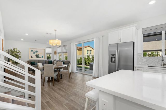 76333 Trojan Drive, Palm Desert, CA 92211