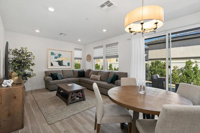 76333 Trojan Drive, Palm Desert, CA 92211