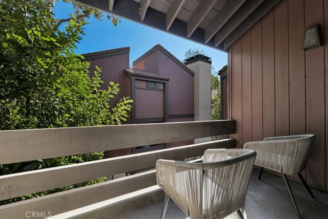21931 Burbank Boulevard 25, Woodland Hills, CA 91367