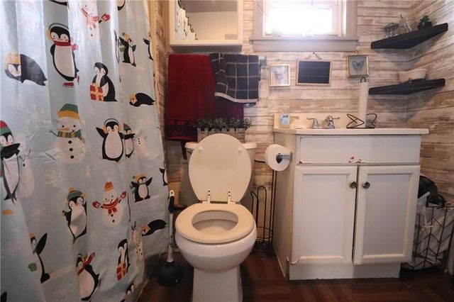 1611 RIDGE AVENUE, N Braddock, PA 15104