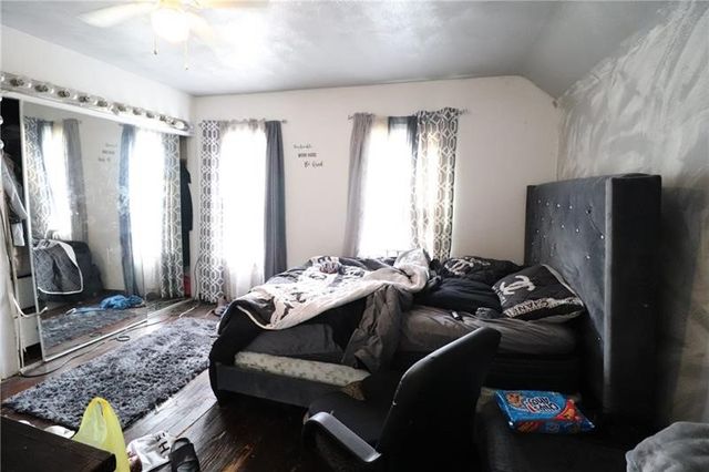 1611 RIDGE AVENUE, N Braddock, PA 15104