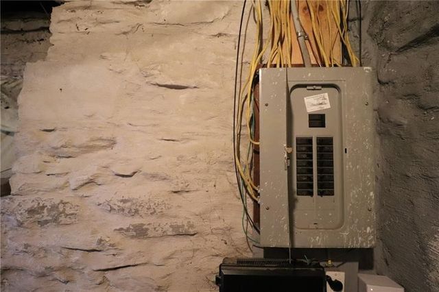 1611 RIDGE AVENUE, N Braddock, PA 15104