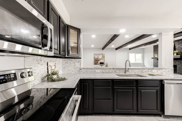 6135 ROYAL PT, San Antonio, TX 78239