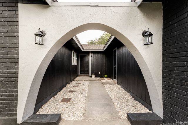 6135 ROYAL PT, San Antonio, TX 78239