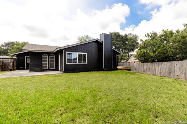 6135 ROYAL PT, San Antonio, TX 78239