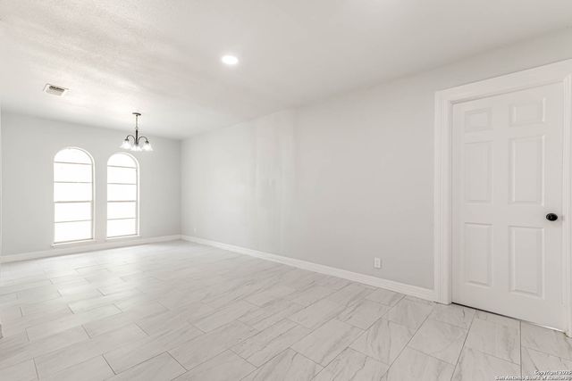 6135 ROYAL PT, San Antonio, TX 78239